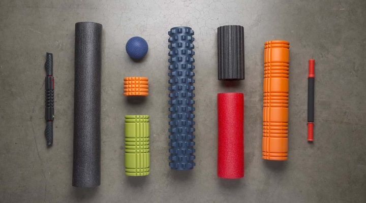 فوم رول ورزشی؛ هرآنچه باید بدانید 3 انواع فوم رول ورزشی از کوچک تا بزرگ