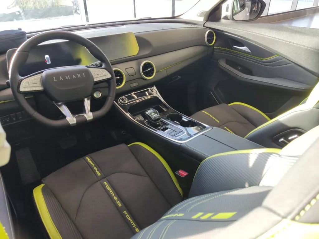 لاماری ایما HEV به طور رسمی رونمایی شد؛ دومین چینی هیبریدی بازار 5 1705757206 217 لاماری ایما HEV به طور رسمی رونمایی شد؛ دومین چینی.webp