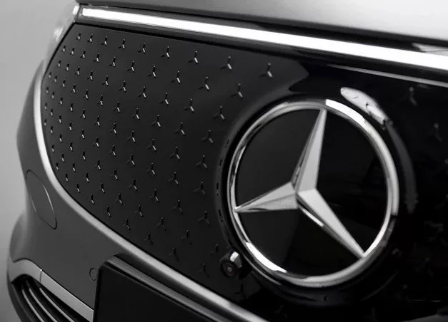 قیاس مرسدس بنز EQA با Audi Q4 e-tron؛ کدام انتخاب بهتری برای خانوادههای ایرانی است؟_آیندگان 6 1758375110 93 قیاس مرسدس بنز EQA با Audi Q4 e tron؛ کدام انتخاب.webp