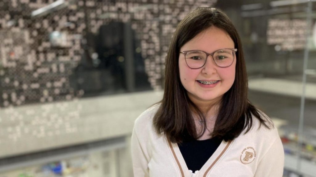 الیسا تِیپلی