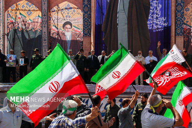 رزمایش ۳۱۳ هزار جان‌باز در تهران
