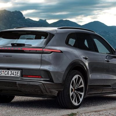 پورشه کاین برقی