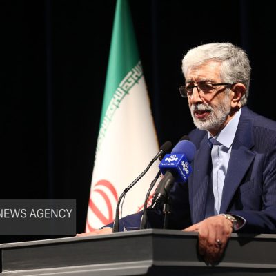 حدادعادل: معدل مثبت عامل انحطاط مدرسه شد