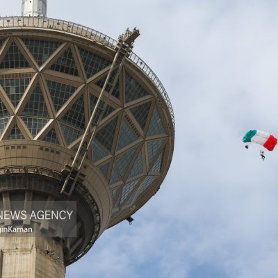 بازدید از برج میلاد با تخفیف ۵۰ درصدی در هفته کودک