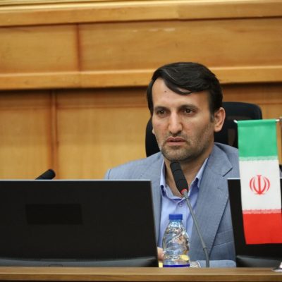فرهادی: پیش‌بینی نیاز مدارس ۳ تا ۴ سال زودتر ضروری است