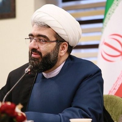 دانشگاه مبعوث رستاخیز با محوریت دانایی و غیرت ملی