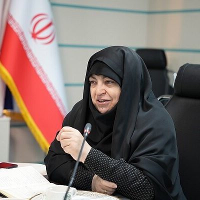 استراتژی پرورش نسل دانا و اخلاق‌دار در علوم پزشکی