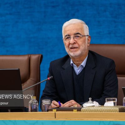 مومنی شهرداریها در خط مقدم خدمات شهری و عدالت اقتصادی قرار دارند