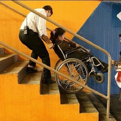 معلولان پشت دیوار شهر؛ رمپ‌های بی‌استفاده و حمل‌ونقل نامناسب
