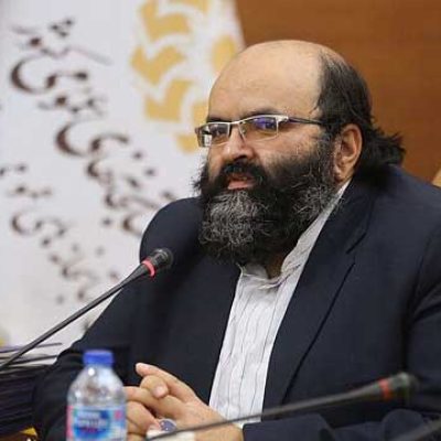 عطشی که نسبت به فعالیت رسانه‌ای برای شعر وجود داشت با پخش «سرزمین شعر» تا اندازه بسیاری پاسخ داده شده است