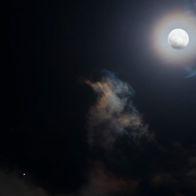 تصویر روز ناسا: مشتری در کنار مهتاب
