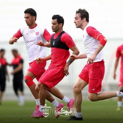 جلسه فنی اوسمار در امارات پیش از تمرین پرسپولیس