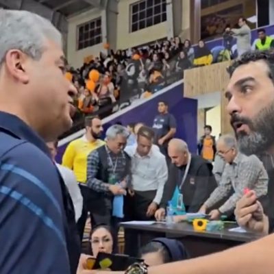 جنجال در یزد: سرمربی داور شد!