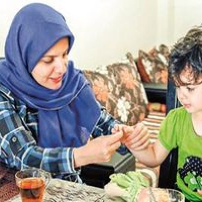 خانم های متقاضی وام بخوانند
