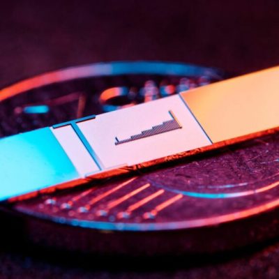 دانشمندان توانستند کوچک‌ترین شتاب‌دهنده ذرات در جهان را بسازند