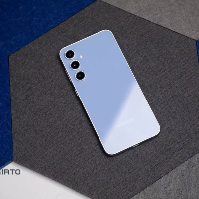 نقد و بررسی گلکسی S23 FE